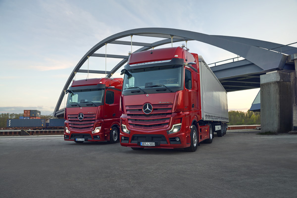 D3. ȫ÷ِ˹-YActros LϵЌЇЈ(chng).jpg